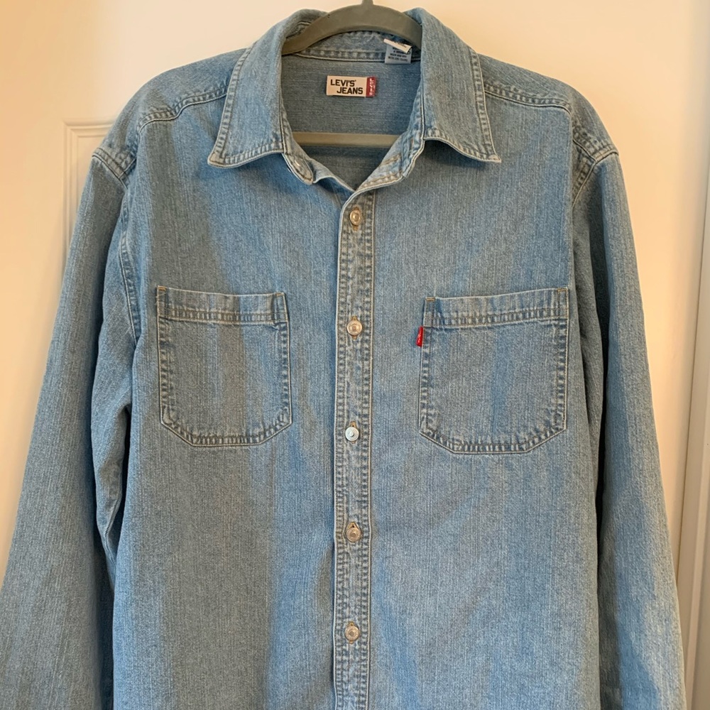 Vintage Levi’s Jean Shirt